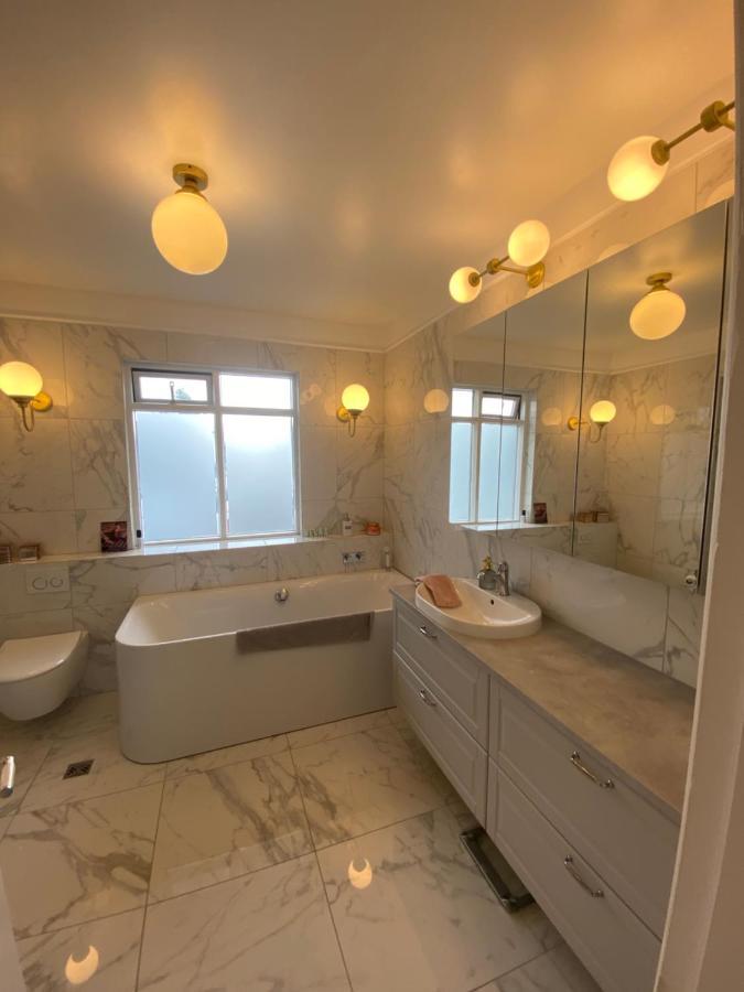 Casa Disa - Dreams, A Boutique Guesthouse In Reykjavik City'S Central Park And Botanical Garden In Laugardalur, Hot-Spring-Valley Exteriér fotografie